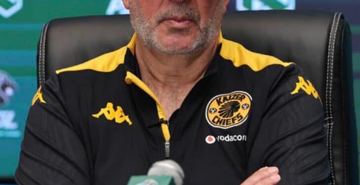 Kaizer Chiefs new signing spotted with nabi.